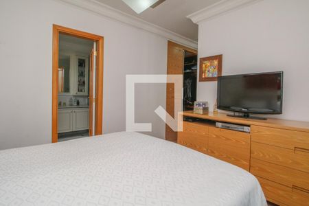 Apartamento à venda com 234m², 3 quartos e 4 vagasSuíte 1