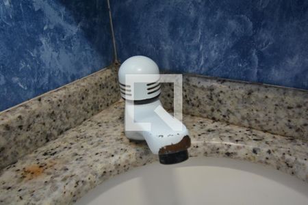 Apartamento para alugar com 50m², 2 quartos e 1 vagaBanheiro - Torneira