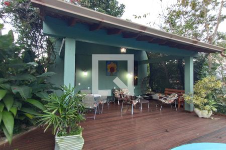 Casa à venda com 420m², 4 quartos e 2 vagasÁrea Externa