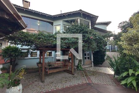 Casa à venda com 420m², 4 quartos e 2 vagasÁrea Externa