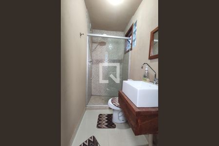 Casa à venda com 420m², 4 quartos e 2 vagasBanheiro