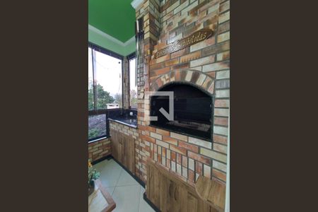 Casa à venda com 420m², 4 quartos e 2 vagasChurrasqueira