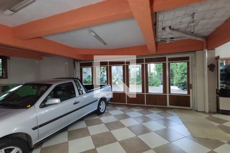 Casa à venda com 420m², 4 quartos e 2 vagasGaragem
