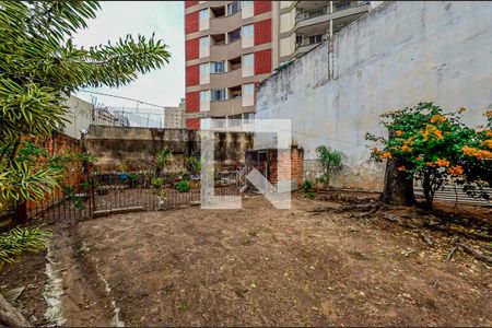 Casa à venda com 130m², 3 quartos e 2 vagas Casa à venda com 130m², 3 quartos e 2 vagasQuintal