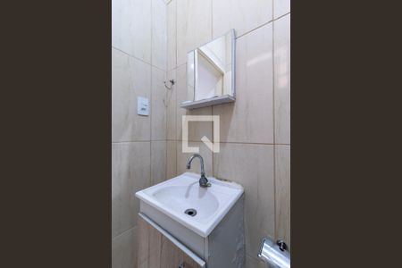 Casa à venda com 200m², 3 quartos e 2 vagasBanheiro 1