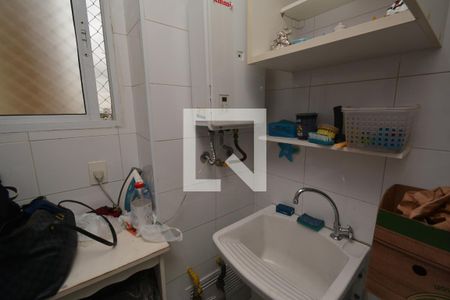 Apartamento à venda com 114m², 3 quartos e 2 vagas Apartamento à venda com 114m², 3 quartos e 2 vagasÁrea de Serviço
