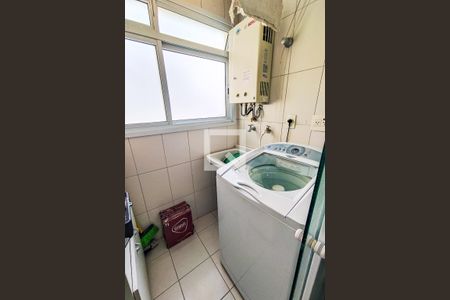 Apartamento para alugar com 99m², 2 quartos e 3 vagas Apartamento para alugar com 99m², 2 quartos e 3 vagasÁrea de Serviço