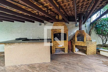 Apartamento para alugar com 99m², 2 quartos e 3 vagas Apartamento para alugar com 99m², 2 quartos e 3 vagasÁrea Comum - Churrasqueira