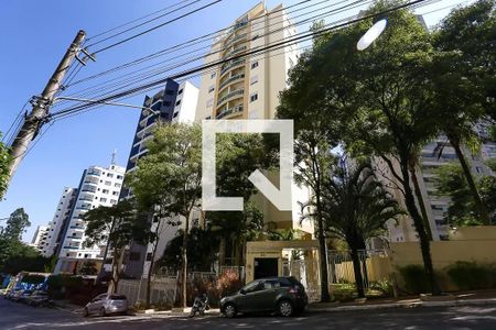 Apartamento para alugar com 99m², 2 quartos e 3 vagas Apartamento para alugar com 99m², 2 quartos e 3 vagasFachada