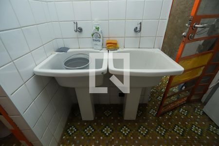 Casa à venda com 440m², 4 quartos e 4 vagasÁrea de Serviço