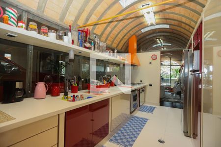 Casa à venda com 440m², 4 quartos e 4 vagasCozinha