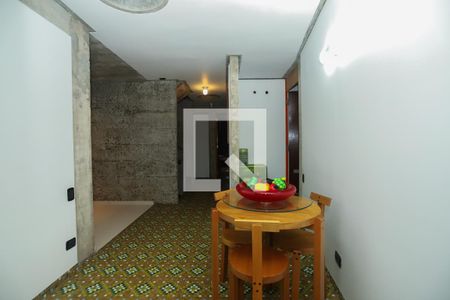 Casa à venda com 440m², 4 quartos e 4 vagasHall