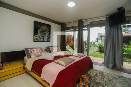 Casa à venda com 440m², 4 quartos e 4 vagasQuarto 4 - Suíte