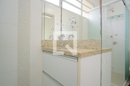 Casa de condomínio à venda com 144m², 3 quartos e 2 vagasBanheiro Social