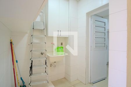 Casa de condomínio à venda com 144m², 3 quartos e 2 vagasÁrea de Serviço