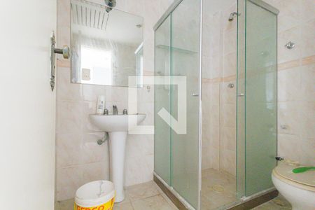 Casa de condomínio à venda com 270m², 3 quartos e sem vaga Casa de condomínio à venda com 270m², 3 quartos e sem vagaBanheiro Social 2