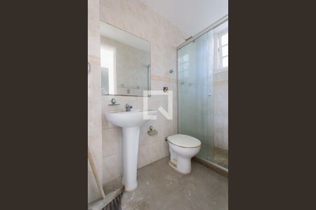 Casa de condomínio à venda com 270m², 3 quartos e sem vaga Casa de condomínio à venda com 270m², 3 quartos e sem vagaBanheiro Social 1