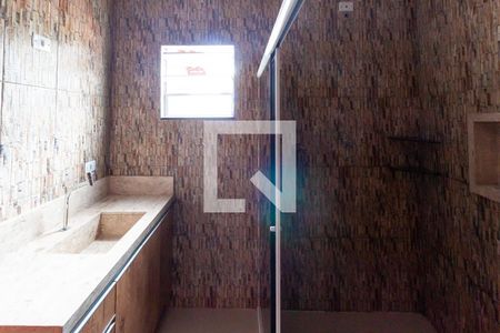 Casa à venda com 56m², 3 quartos e 1 vaga Casa à venda com 56m², 3 quartos e 1 vagaBanheiro da Suíte