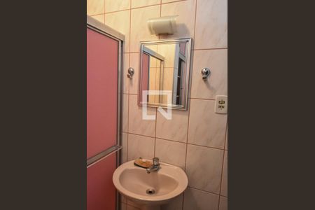 Casa à venda com 136m², 2 quartos e 2 vagasBanheiro