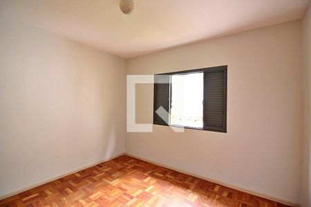 Casa à venda com 180m², 4 quartos e 2 vagasQuarto 2