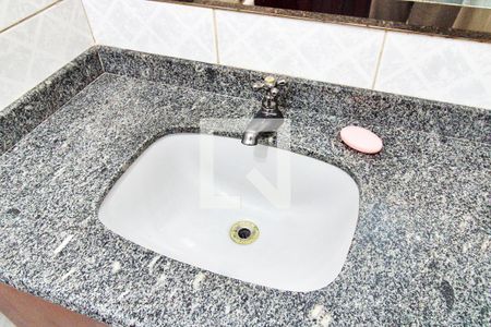 Casa à venda com 340m², 4 quartos e 6 vagas Casa à venda com 340m², 4 quartos e 6 vagasLavabo