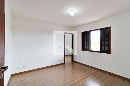 Casa à venda com 340m², 4 quartos e 6 vagas Casa à venda com 340m², 4 quartos e 6 vagasSuíte