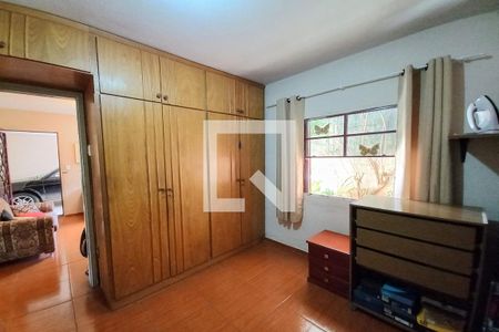 Casa à venda com 200m², 2 quartos e 2 vagas Casa à venda com 200m², 2 quartos e 2 vagasQuarto 2