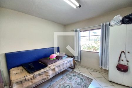 Casa à venda com 200m², 2 quartos e 2 vagas Casa à venda com 200m², 2 quartos e 2 vagasQuarto 3