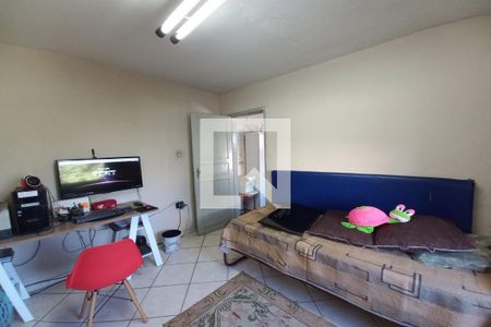 Casa à venda com 200m², 2 quartos e 2 vagas Casa à venda com 200m², 2 quartos e 2 vagasQuarto 3