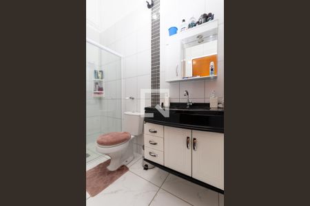 Casa à venda com 145m², 3 quartos e 2 vagasBanheiro da Suíte