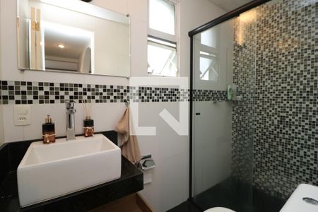 Apartamento para alugar com 52m², 2 quartos e 1 vagaBanheiro