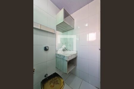 Casa de condomínio à venda com 70m², 2 quartos e 1 vaga Casa de condomínio à venda com 70m², 2 quartos e 1 vagaBanheiro Social