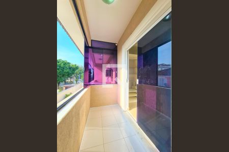 Casa de condomínio à venda com 70m², 2 quartos e 1 vaga Casa de condomínio à venda com 70m², 2 quartos e 1 vagaVaranda do Quarto 1