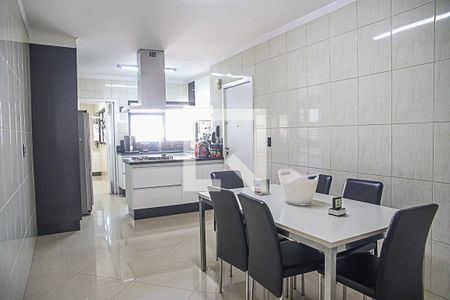 Apartamento à venda com 260m², 3 quartos e 2 vagasCozinha