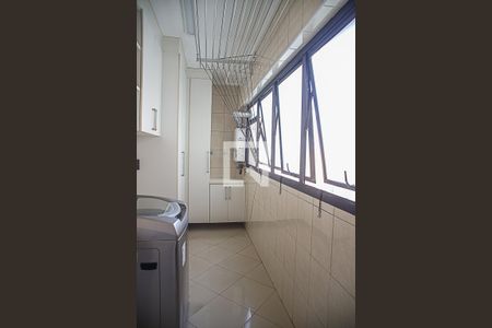 Apartamento à venda com 260m², 3 quartos e 2 vagasÁrea de Serviço