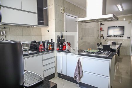 Apartamento à venda com 260m², 3 quartos e 2 vagasCozinha