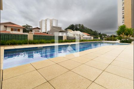 Apartamento à venda com 83m², 2 quartos e 2 vagasÁrea comum - Piscina