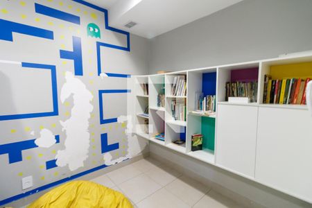 Apartamento à venda com 40m², 2 quartos e sem vaga Apartamento à venda com 40m², 2 quartos e sem vagaSalão de jogos