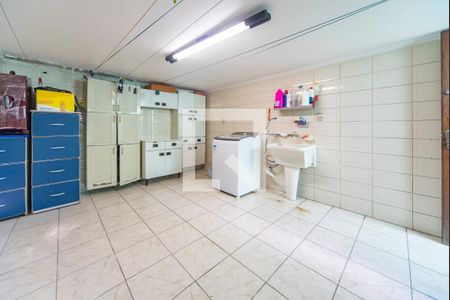 Casa à venda com 285m², 3 quartos e 3 vagas Casa à venda com 285m², 3 quartos e 3 vagasÁrea de Serviço