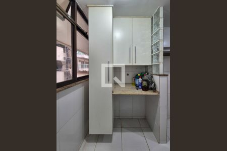 Apartamento à venda com 122m², 2 quartos e 2 vagasÁrea de Serviço