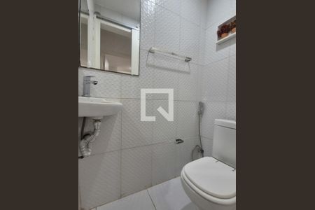 Apartamento à venda com 122m², 2 quartos e 2 vagasBanheiro 2