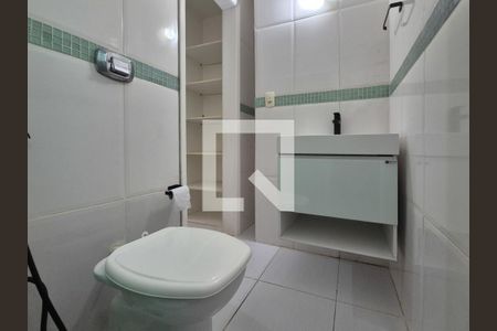 Apartamento à venda com 122m², 2 quartos e 2 vagasBanheiro 1