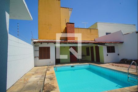 Casa à venda com 253m², 3 quartos e 2 vagasQuarto suíte