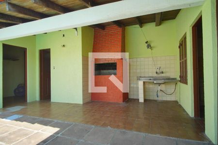 Casa à venda com 253m², 3 quartos e 2 vagasChurrasqueira