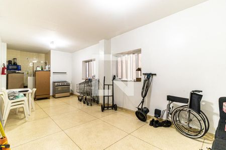 Apartamento para alugar com 55m², 1 quarto e sem vagaSalão de Festas