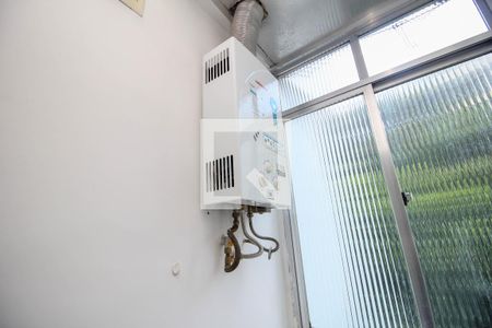 Apartamento à venda com 56m², 2 quartos e sem vaga Apartamento à venda com 56m², 2 quartos e sem vagaAquecedor