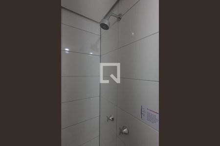 Banheiro de apartamento para alugar com 2 quartos, 44m² em Vila Plana, São Paulo