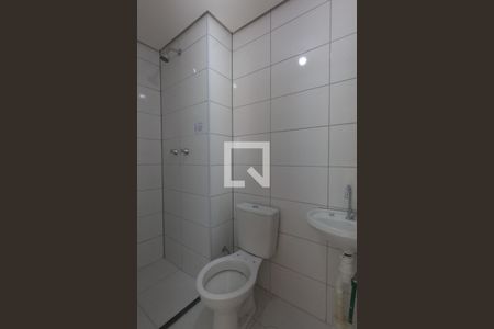 Banheiro de apartamento para alugar com 2 quartos, 44m² em Vila Plana, São Paulo