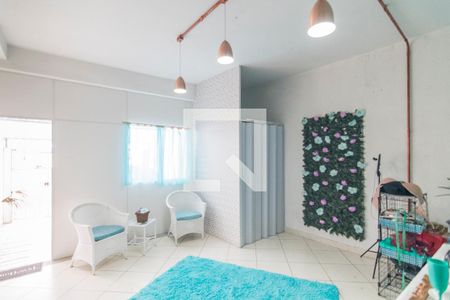 Casa à venda com 180m², 3 quartos e 4 vagas Casa à venda com 180m², 3 quartos e 4 vagasGaragem