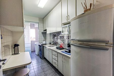 Apartamento à venda com 68m², 3 quartos e 2 vagas Apartamento à venda com 68m², 3 quartos e 2 vagasCozinha